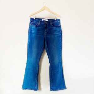 Levi’s Blue Denim Mid Rise Bootcut Jeans 32